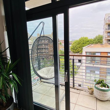 Cosy 1 Bedroom Apartment With Balcony Near Chiswick 伦敦 外观 照片