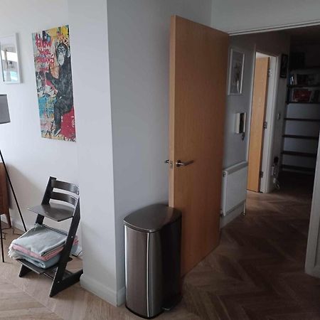 Cosy 1 Bedroom Apartment With Balcony Near Chiswick 伦敦 外观 照片